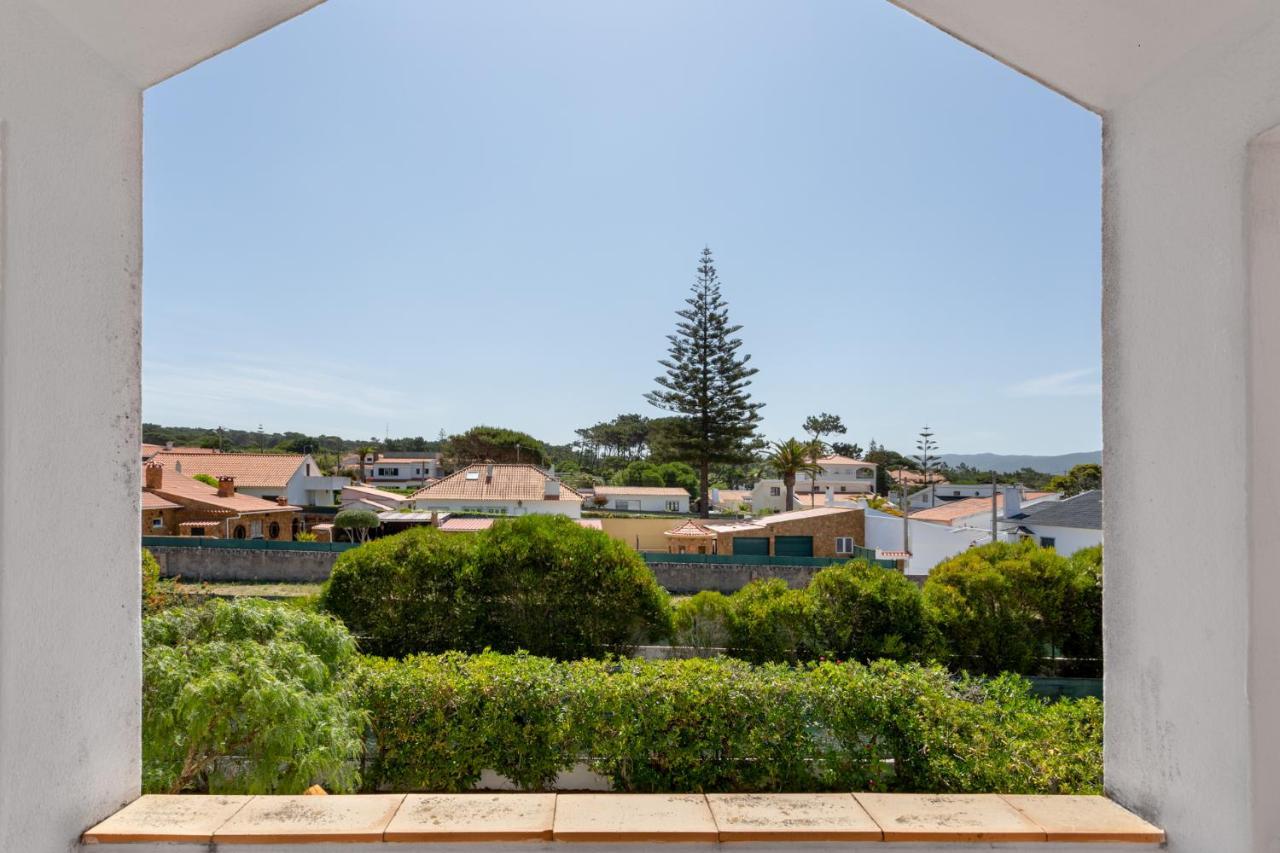 Joivy 3-Br Cottage With Terrace And Garden In Colares 辛特拉 外观 照片