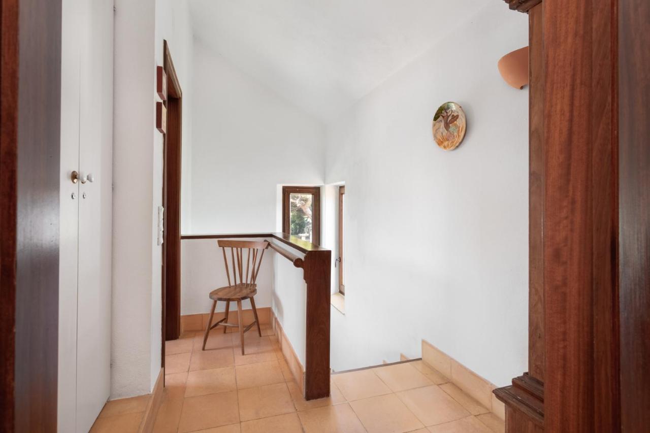 Joivy 3-Br Cottage With Terrace And Garden In Colares 辛特拉 外观 照片