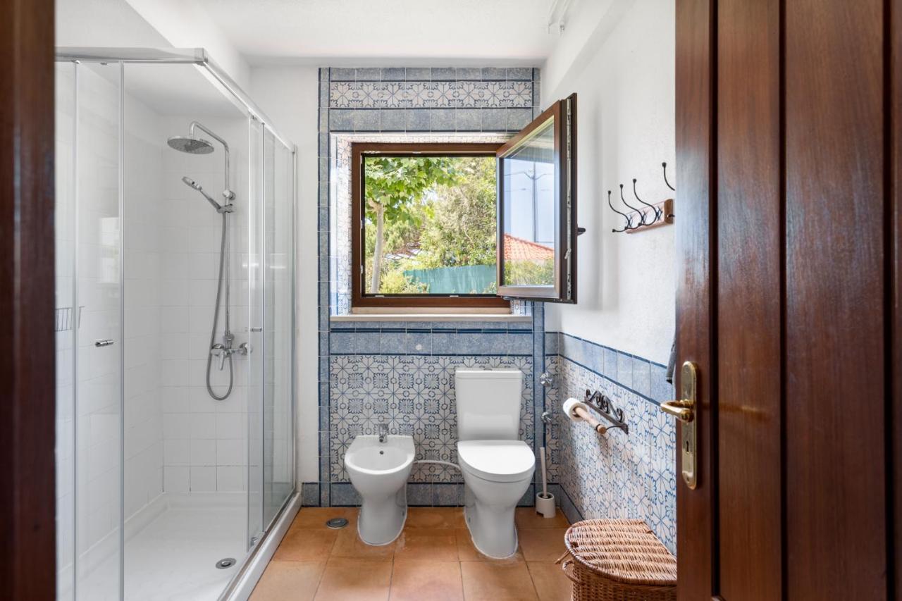 Joivy 3-Br Cottage With Terrace And Garden In Colares 辛特拉 外观 照片